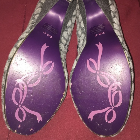 Poetic Licence Heels 10 - Picture 3 of 5